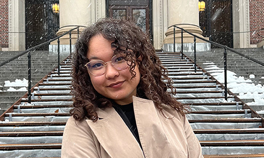 Undergraduate Kalena Holeman Reimagines Dantean Katabasis at Harvard University