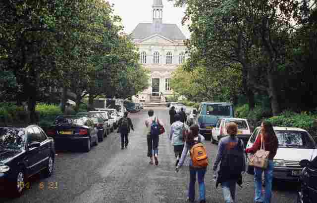 French Host University: main entrance