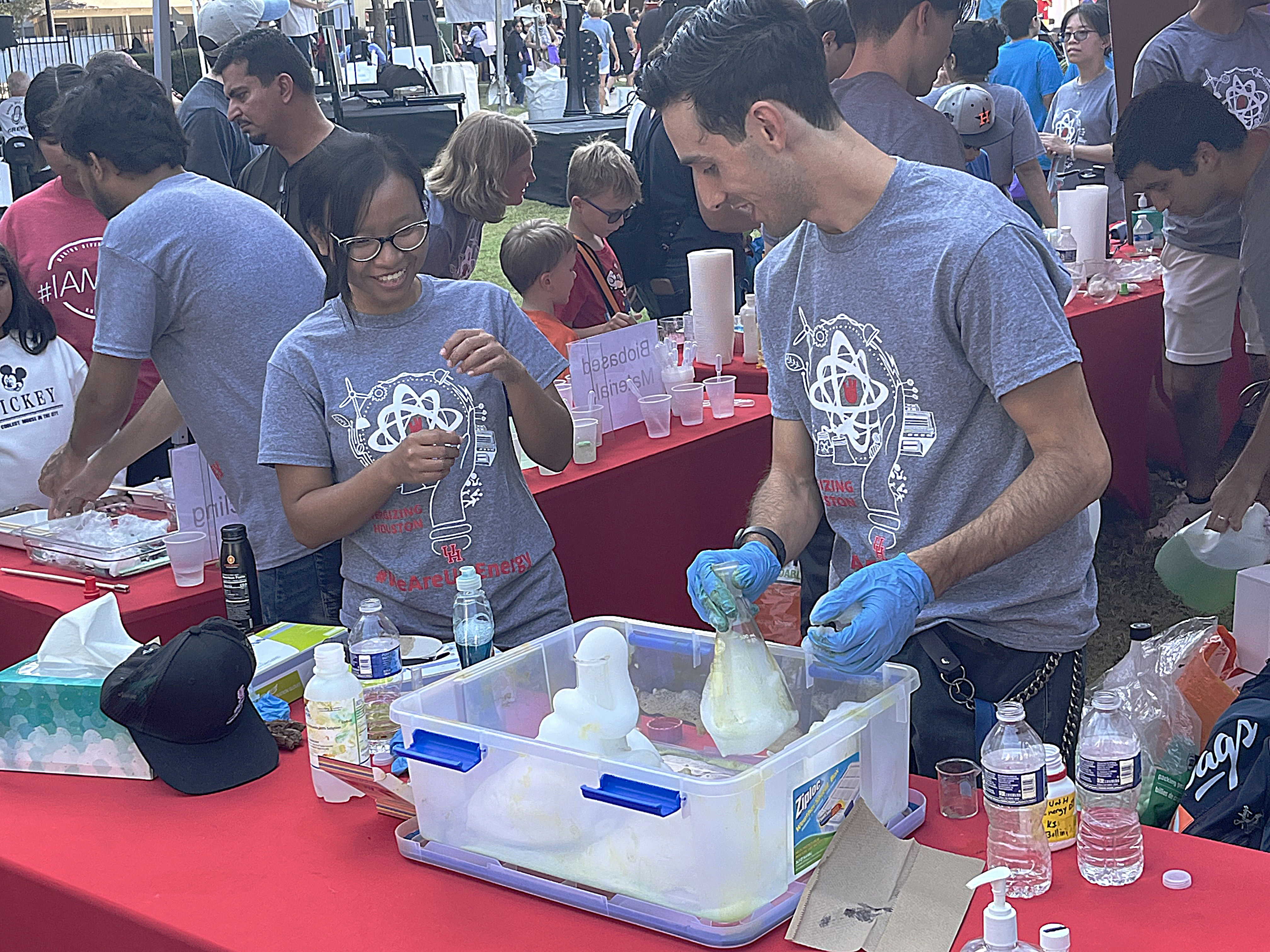 Crowd gathers to observe demonstration at energy day festival